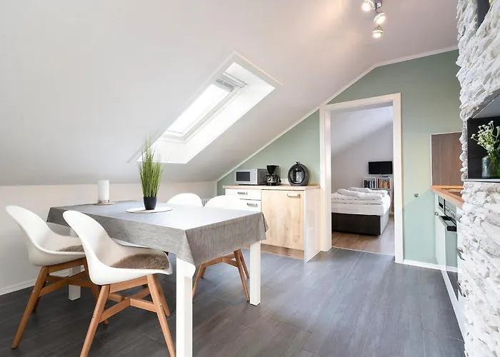 Appartement Kleine Bergstr 11 Whg 1 *